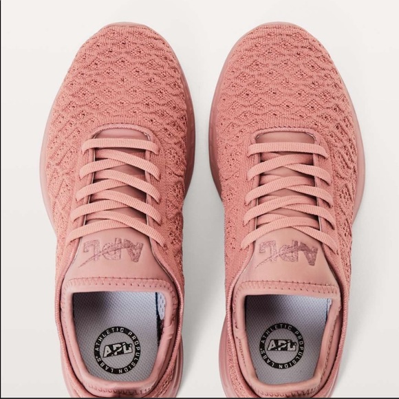 apl sneakers pink